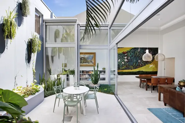John_52_Wollahra_Courtyard-2